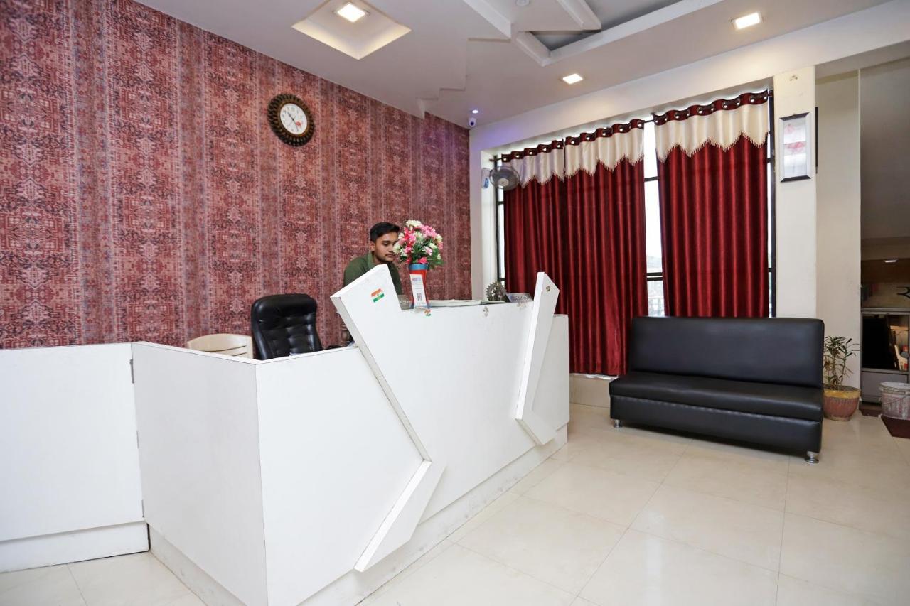 Spot On 39940 Shree Shine Hotel Satna Exterior foto